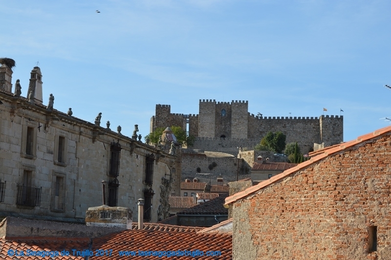Vista: Castillo y Palacio de la conquista